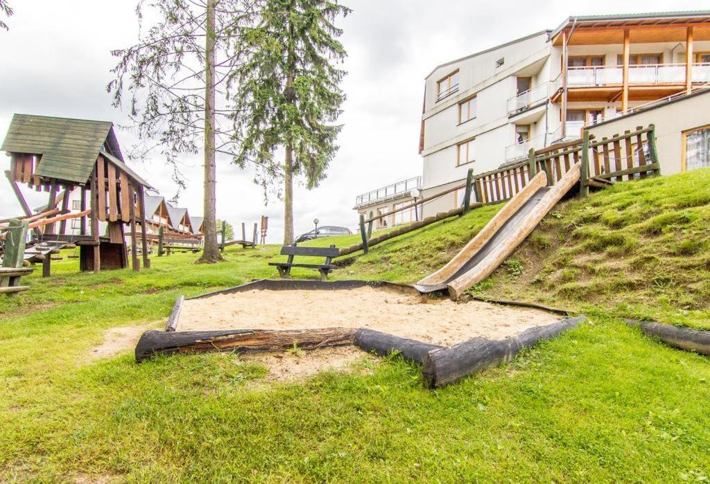 Apartament Pogodny Apartamentyzakopianskie Basen Sauna Jacuzzi 扎科帕内 外观 照片